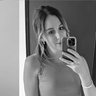 • CHARLENE • profile