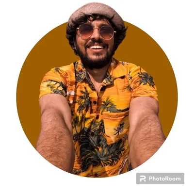CHARLIE | Travel & Writing 🇮🇳 profile