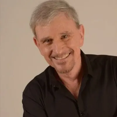 Charlie López profile