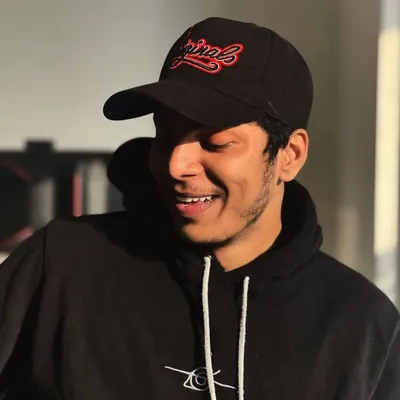 IM Charlie profile