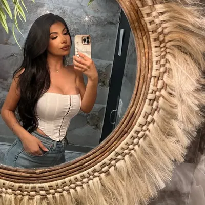 Elizabeth Serrato profile