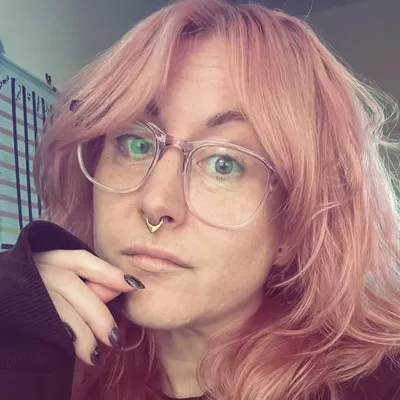 Charlie Vivante | Freelance Social Media Manager profile