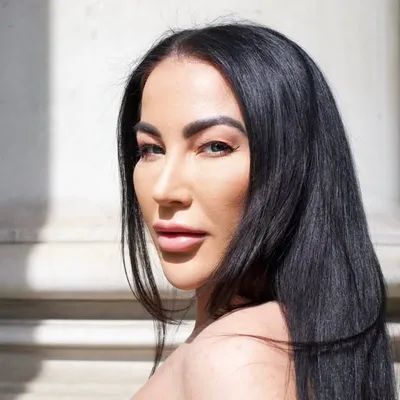 Charlotte Williams profile