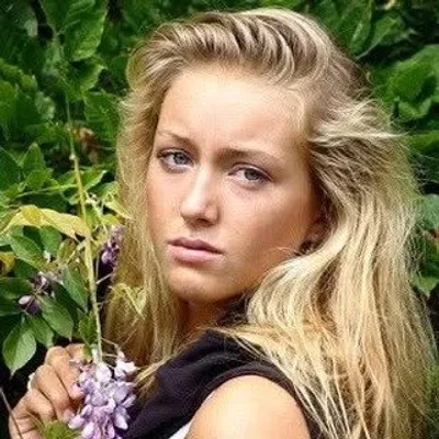 Charlotte profile