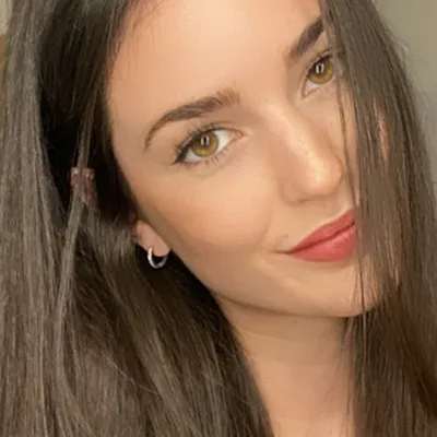 charlotte profile