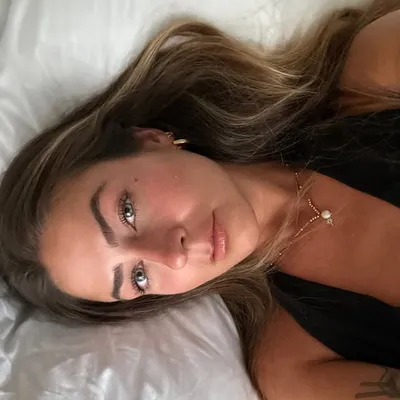Charlotte profile