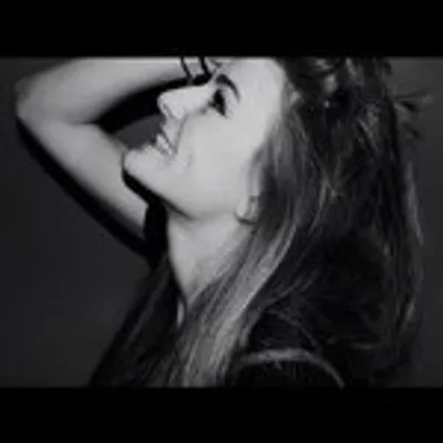 Charlotte Hannoy profile