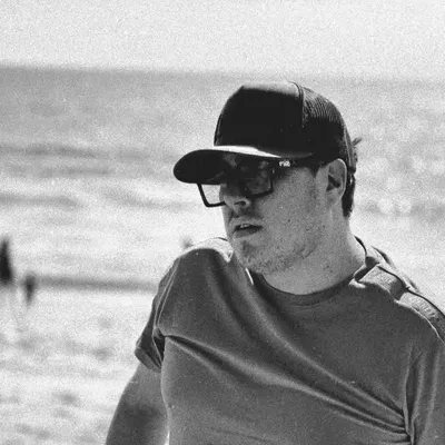 Carlos Castellanos profile