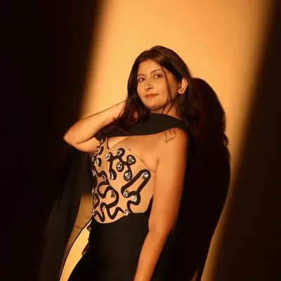 Charmi 🧸 profile