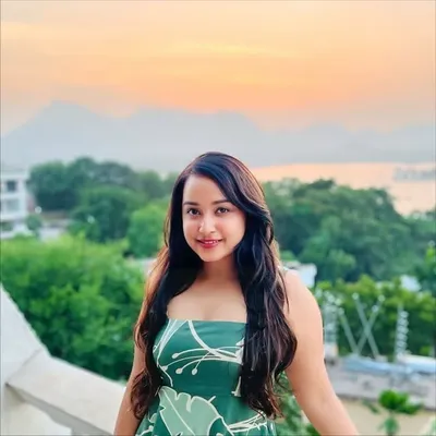 Charvi Ginwala profile