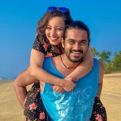 Chhavi & Satya |Love|Lifestyle profile