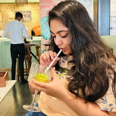 Deeksha Anand profile