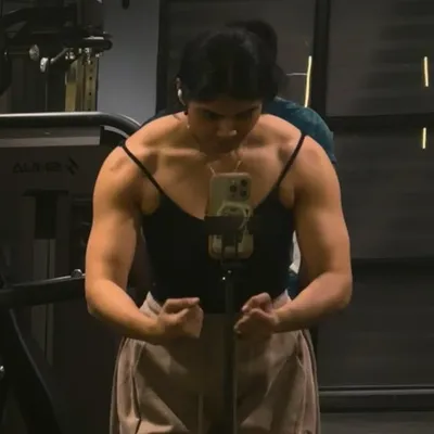 Anjali kukreti profile