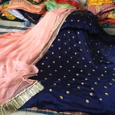 Chavi Boutique profile