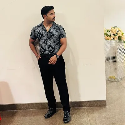 Manish Yadav profile