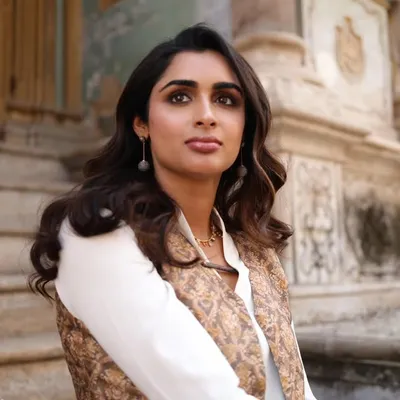 Anokhi Sheth profile