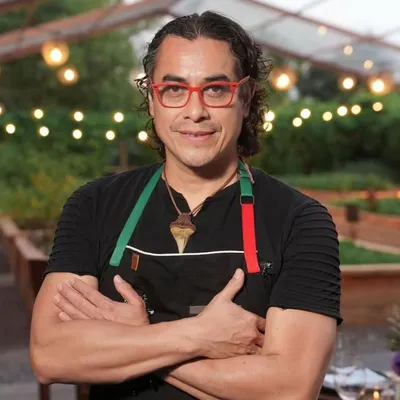 Carlos Gaytan profile