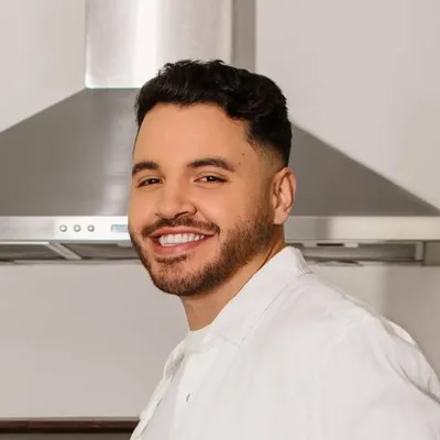 Chef Chris Valdes profile