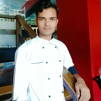 𝐒𝐡𝐚𝐡𝐫𝐮𝐤𝐡 𝐀𝐡𝐦𝐞𝐝 شاہ رخ احمد * profile
