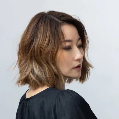 Esther Sham 沈依紅 profile