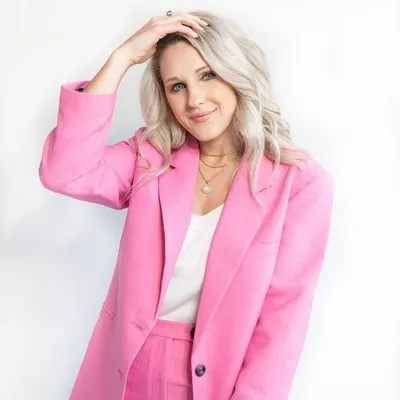 Chelsea Adams profile