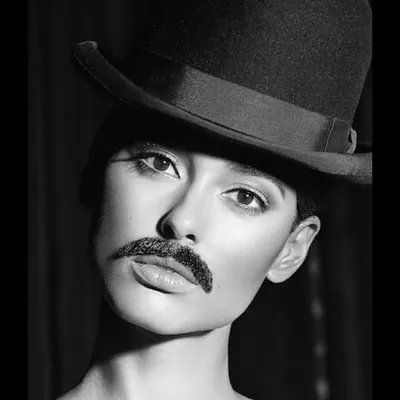 Chelsea Gilligan🕊️ profile