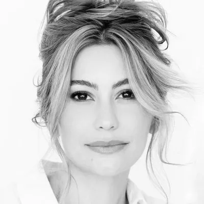 Chelsea Kane profile
