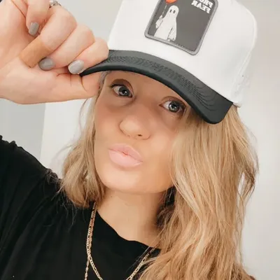 Chelsea Laden profile