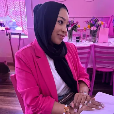 CHER•RIZVI profile