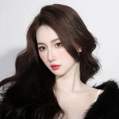 CHERIS LEE 李函穆 profile