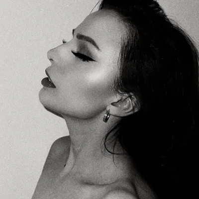 Cher Lloyd profile