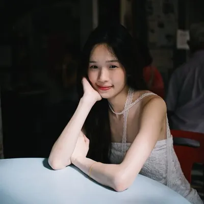 Cherry Bong profile