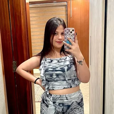 Cheshta Khera🌹 profile