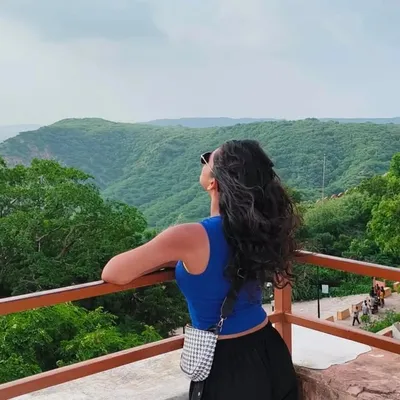 Chesta Pathak profile