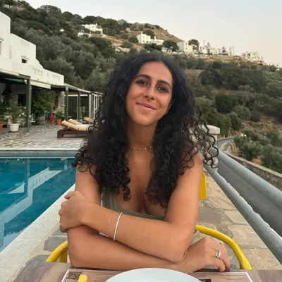 Chiara Carbone profile
