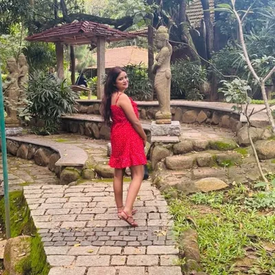 Shreya Guha profile