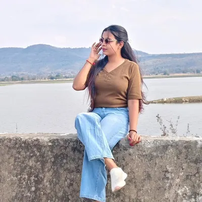 sakshi profile