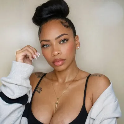 Nicole Jones profile