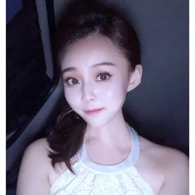 劉熏 ChingChing profile