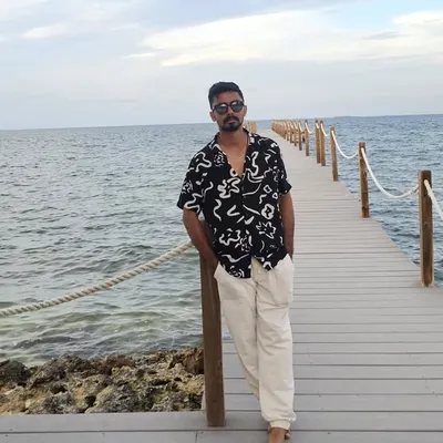 Chirag Gandhi profile