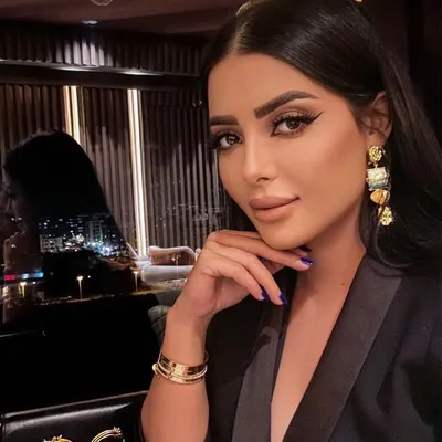 Chiraz Khadrani profile