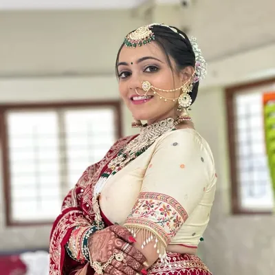 Chitraa Makeover & Hairstyle profile