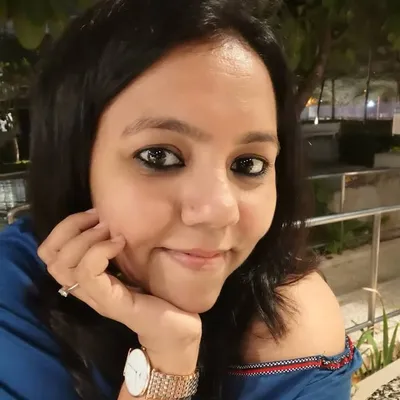 Mona Arora profile
