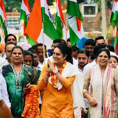 Chitra Sarwara profile