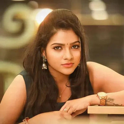 Chitravj.Elizabeth.Queen profile