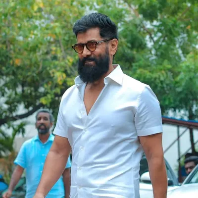 Chiyaan Dhruv Fans Club profile