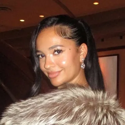 Chloé Lew profile