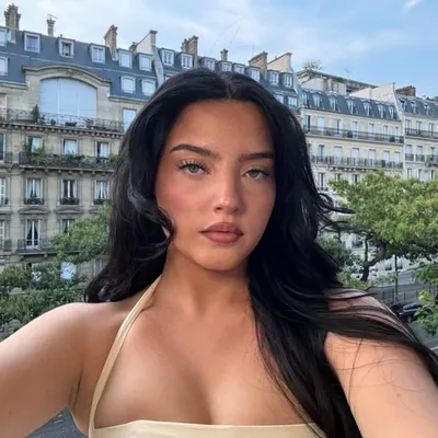 Chloe Alexis profile
