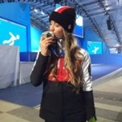 Chloé Dufour-Lapointe profile