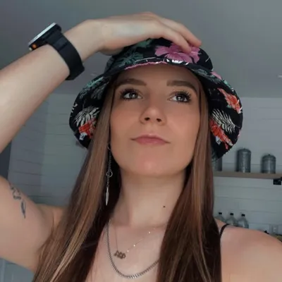 Chloe Madlinger profile